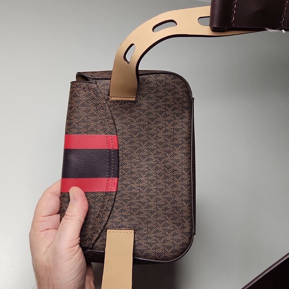 NWT MICHAEL KORS belt bag monogram brown/red. - Picture 2 of 3